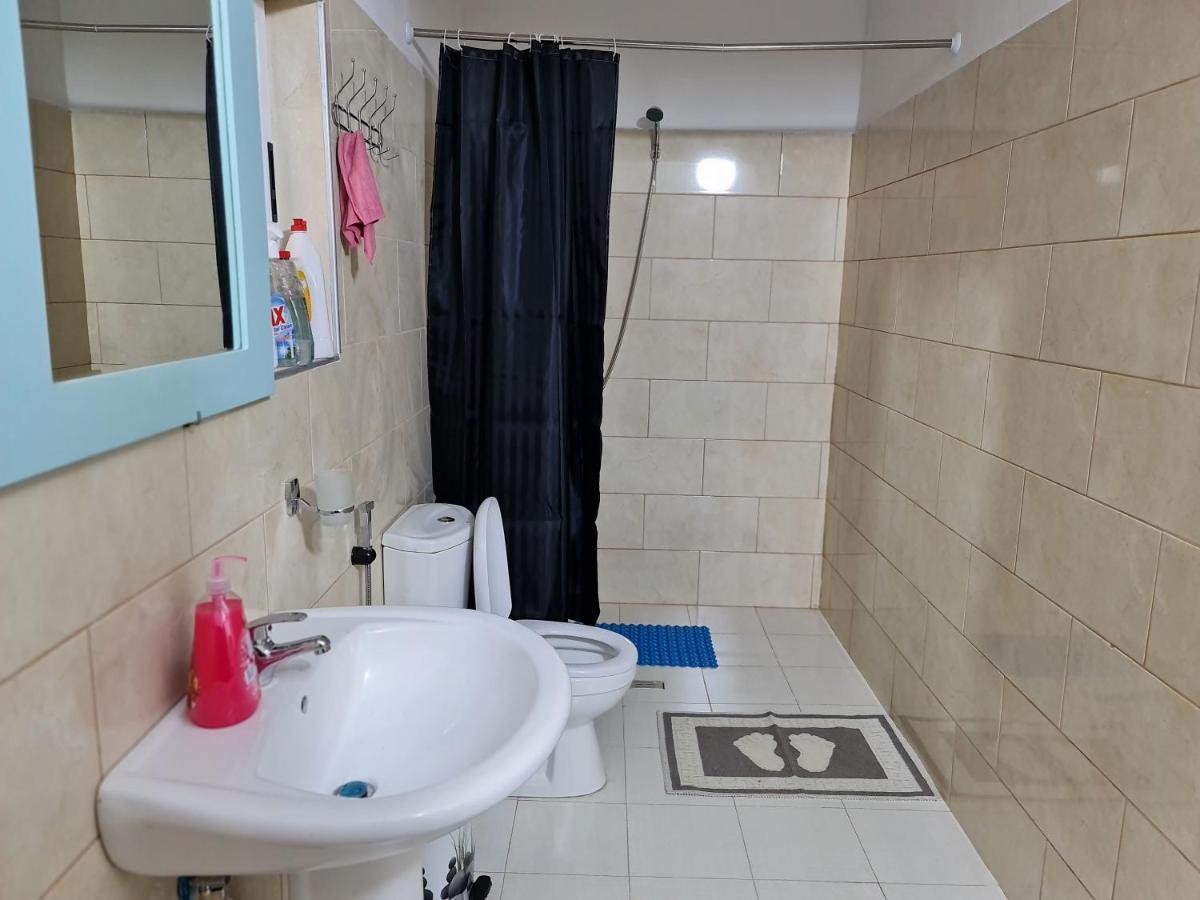 Jon'S Apartment Тирана Экстерьер фото